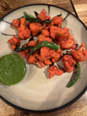 Gobi 15.5 - cauliflower pakoras, battered, deep fried cauliflower   at MASKA in Hartsdale