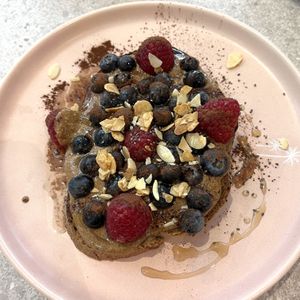 Almond toast  at Melrose Kitchen Eaux-vives - The Health Corner in Geneva