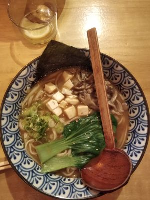 Ramen vegano sin gluten at Madame in Barcelona