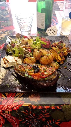 Plat du jour at La Droguerie in Vernoux-en-vivarais