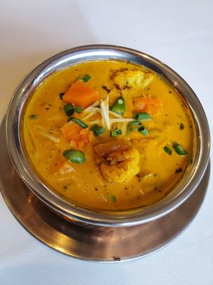 Vegan vegetable curry at Namaste India in Chatan