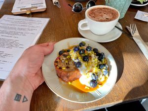 Homemade banana bread, coco yoghurt, blueberries, maple syrup and pistachios. CHF 10.00 (vegan) at Apotheca Cafe - Brunch - Bar in Neuchatel