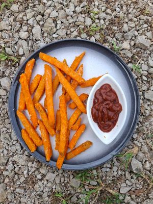 Fried sweet potatoes at Tarzan Coffee Hut in Surat Thani