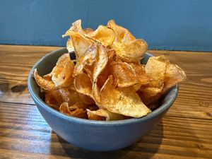 House-made potato chips. at Yaam in Yokosuka