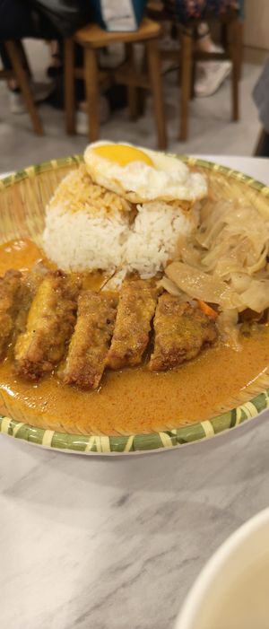 Curry rice at Pang Pang Kopi SG -香香咖啡 in Central Singapore