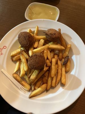 Falafel box  #Veganuary at Dilgelay in Stuttgart