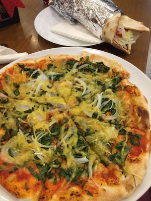 Lahmacun and spinach pizza  at Dilgelay in Stuttgart