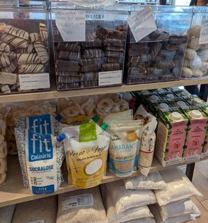 Vegan cookies, flour, almond milk at Paraíso Natural Marau in Marau
