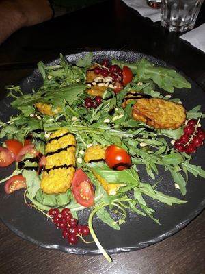 Tempeh caprese at Das Reiskorn in Stuttgart