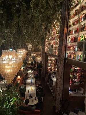 Decor  at La Bellezza in Birmingham