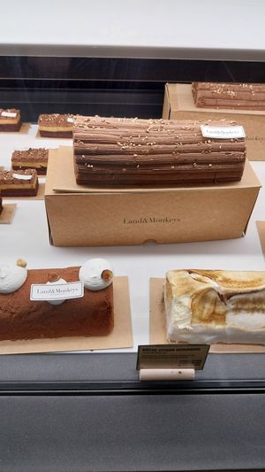 Bûches de Noël  at Land & Monkeys - Les Halles in Paris