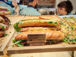 Sandwich at Land & Monkeys - Les Halles in Paris