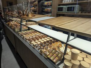  at Land & Monkeys - Les Halles in Paris