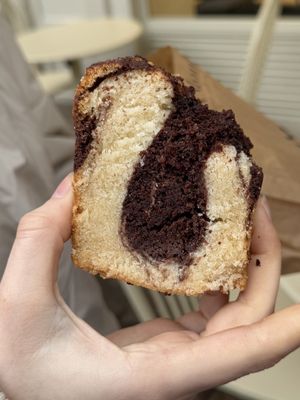 Marble cake  at Land & Monkeys - Les Halles in Paris