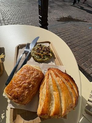  at Land & Monkeys - Les Halles in Paris