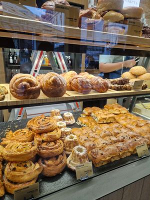  at Land & Monkeys - Les Halles in Paris