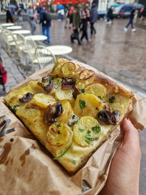  at Land & Monkeys - Les Halles in Paris