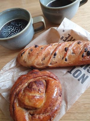  at Land & Monkeys - Les Halles in Paris