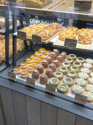  at Land & Monkeys - Les Halles in Paris