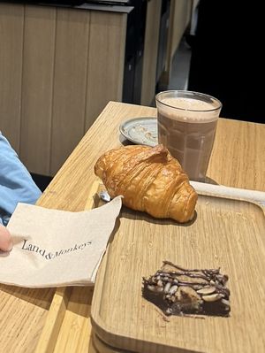 Dessert   at Land & Monkeys - Les Halles in Paris