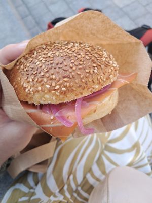 Faux salmon, pickled red onion and cream ceese at Land & Monkeys - Les Halles in Paris