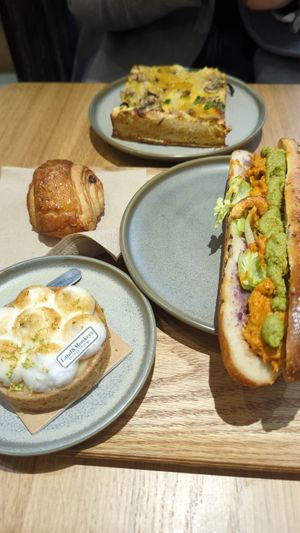  at Land & Monkeys - Les Halles in Paris