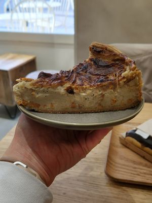  at Land & Monkeys - Les Halles in Paris