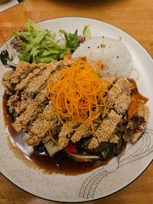 Vegane Ente Teriyaki at Xin Chao 24 in Cologne