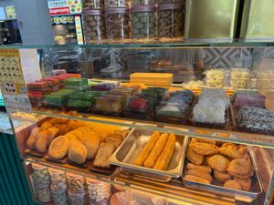  at Pandan Manis in Central Singapore