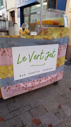 stall at Le Vert Jet in Ceret
