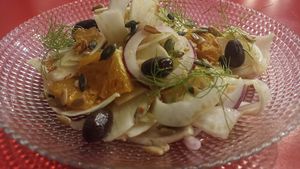 Carpaccio de hinojo y naranja at Tomatito in Valencia