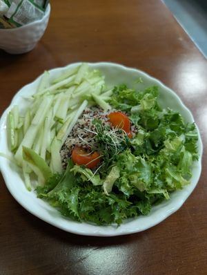 Quinoa salad at Casa Barista & Co in Santo Domingo