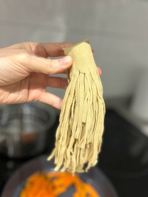 Tofu slices unpacked at Alimentación Oriental in Lugones