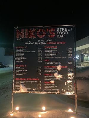 Karte   at Niko's Street Food Bar in Galtuer