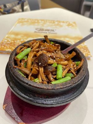 ✅SIGNATURE STONE POT RICE STEAMED 1PAX RM29.90
 at SOUPER TANG - The Exchange TRX in Kuala Lumpur
