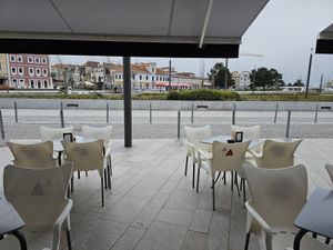 Outdoor seating at the front overlooking the canal for sunnier days. at Guaro's Burger Bar in Aveiro