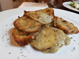 Potatoes at Il Bio dei Medici in Florence