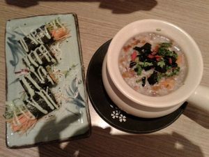 蔬菜壽司，五穀糙米粥 Vegetable Sushi & Five Grains Porridge

 at Simple Life - Jalan Sultan Ismail in Kuala Lumpur