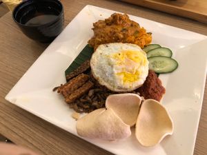 Nasi lemak at Simple Life - Jalan Sultan Ismail in Kuala Lumpur