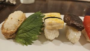 Vegan sushi at Salloga in Sapporo