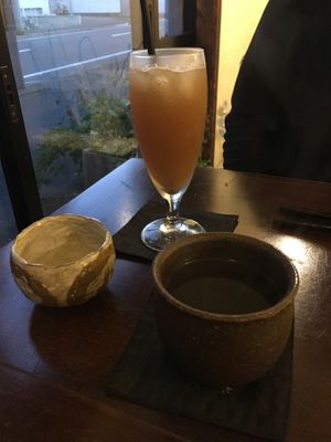 A drink before dinner at Salloga in Sapporo