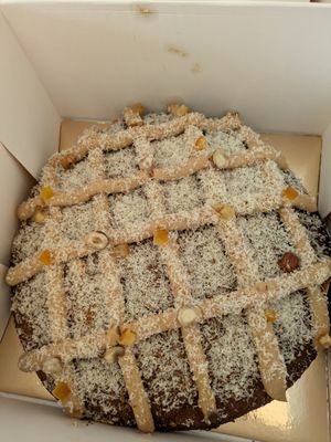 Saint Joan cake at Benevola in Barcelona