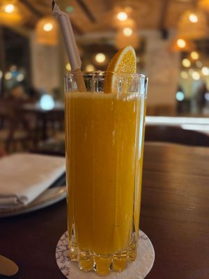 Fresh orange juice at TAAMA Restaurant in Dubai