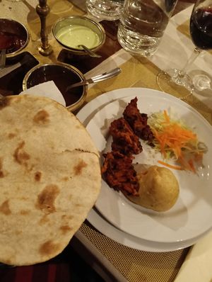 Naan with veg starter at Ristorante Shri Ganesh in Turin