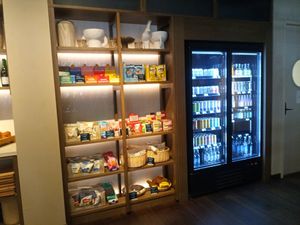 Snacks and drinks at The Usual Rotterdam in Rotterdam