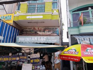 Address and name at An Lạc in Ho Chi Minh City