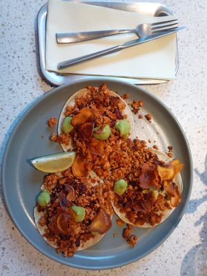 Vegan breakfast tacos with tofu at Schwein in Vienna