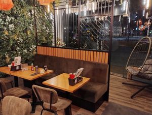 Entrance at Wok Me in Leeuwarden