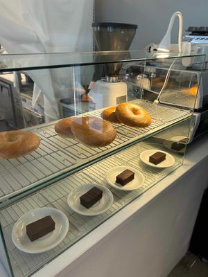 display at Pureun Deli - 푸른델리 in Seoul