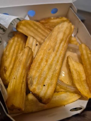 Potato crisper ( the dip isnt vegan ) at Good Flippin Burgers in Mumbai